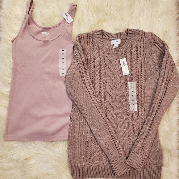 Old Navy Sweaters - Old Navy Lilac/pink Sweater and tank set.
